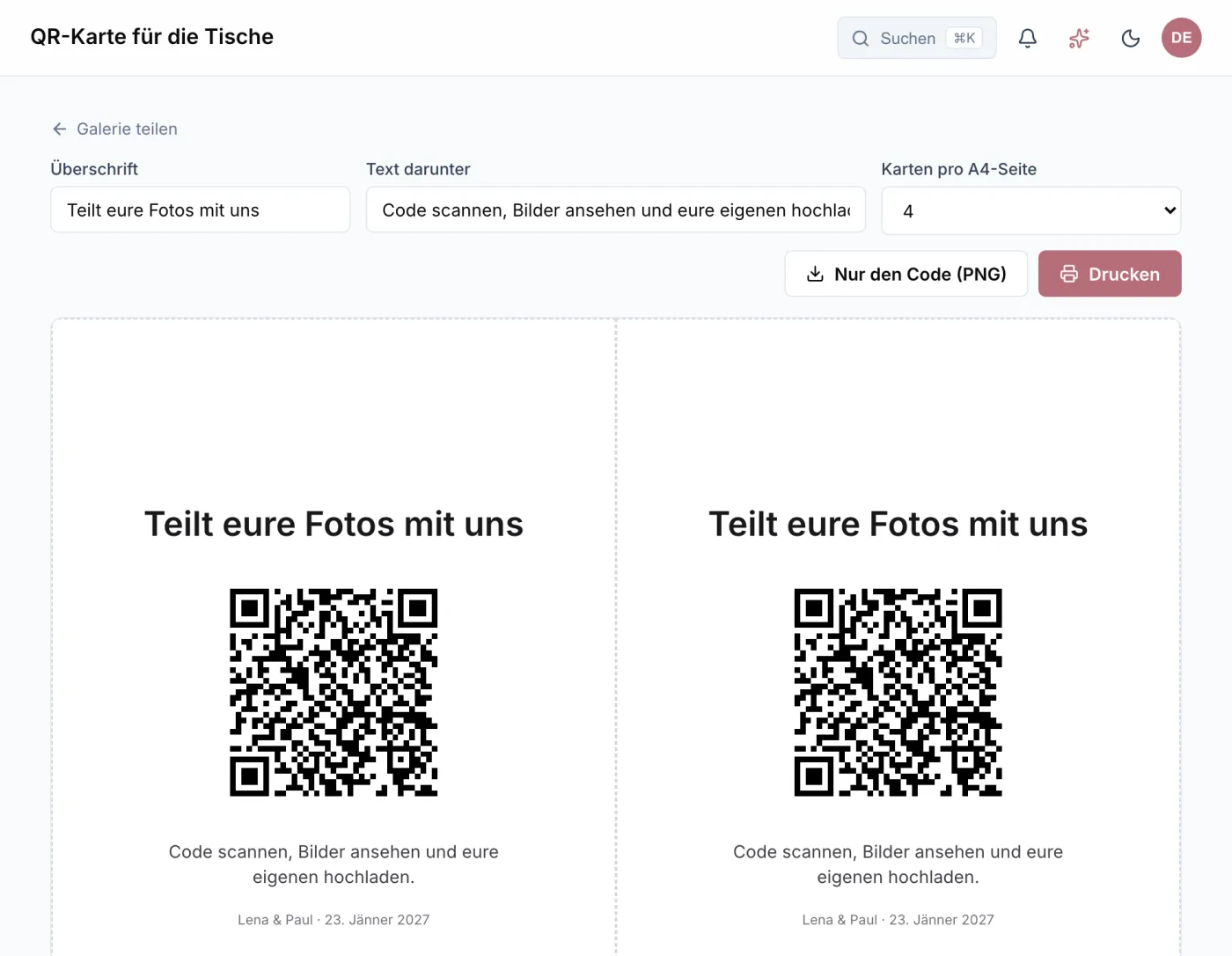Die Karte zum Aufstellen in Wedding Buddy mit Überschrift, QR-Code zur Galerie und eigenem Text, vier Karten pro A4-Seite.